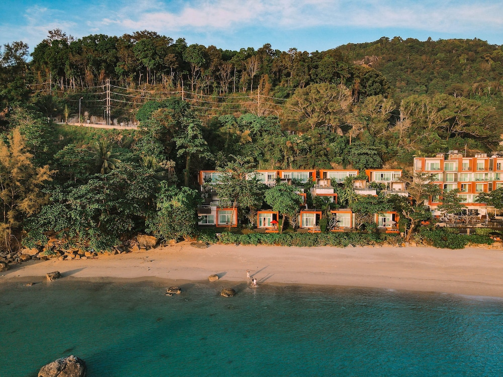Novotel Phuket Kamala Beach in Kamala