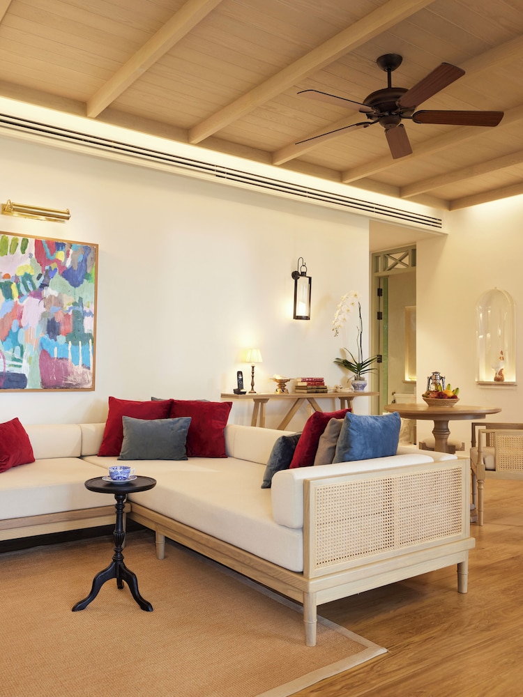 CHARRAS Bhawan Hotel and Residences 32/50