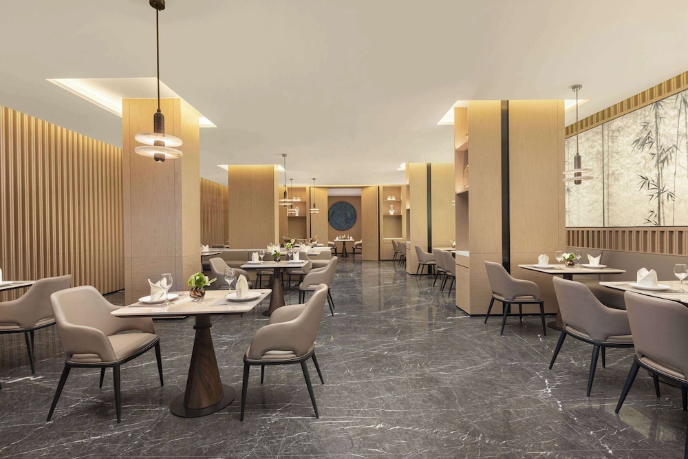 Wyndham Garden Xiangyang Xiangzhou 12/18