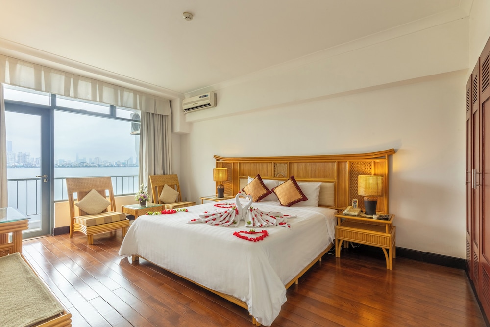 Thang Loi Hotel 10/50