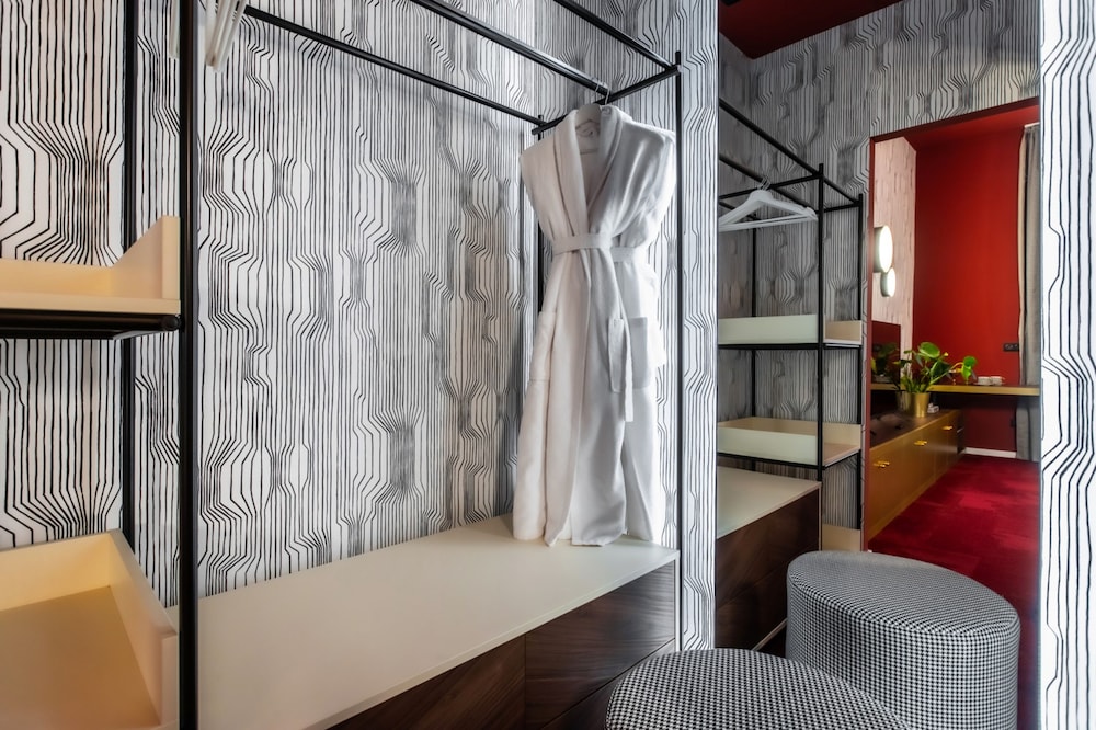 Stories Boutique Hotel 56/72