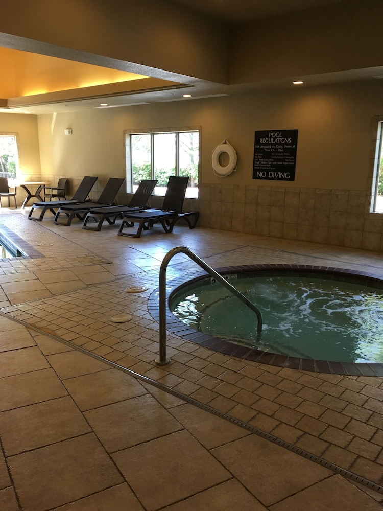 Comfort Inn Bentonville - Crystal Bridges 21/47