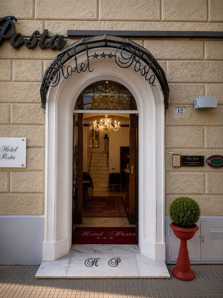 Hotel Posta 11/50