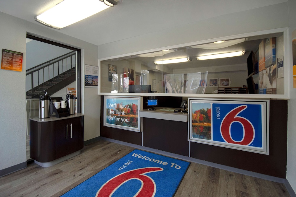 Motel6 Merrillville, IN 9/53