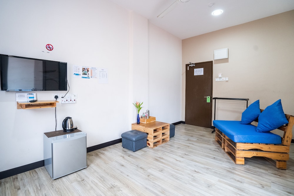 Paretto Seaview Hotel 31/41