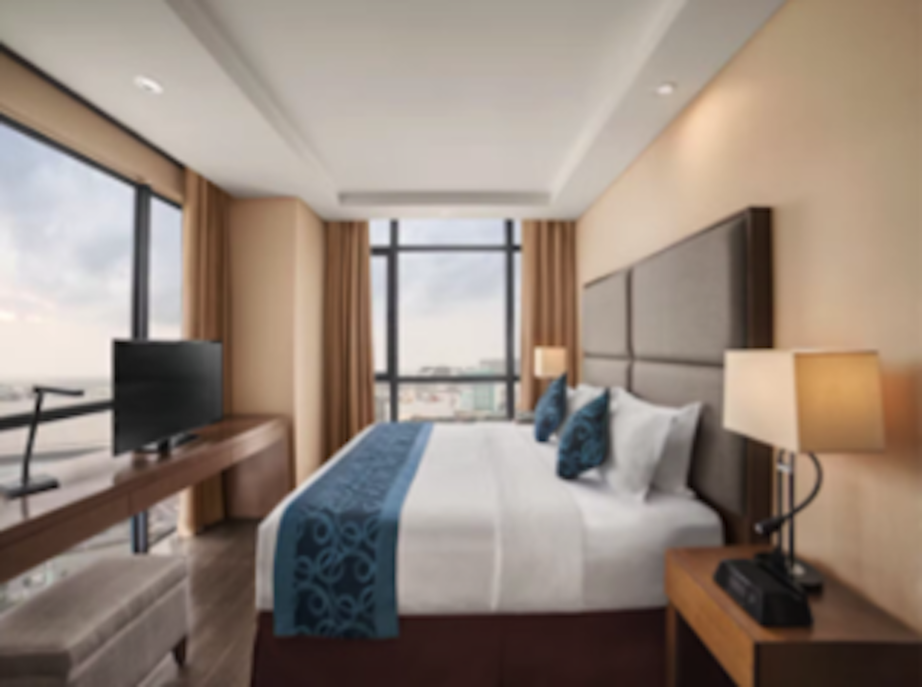 Golden Phoenix Hotel Manila 6/15