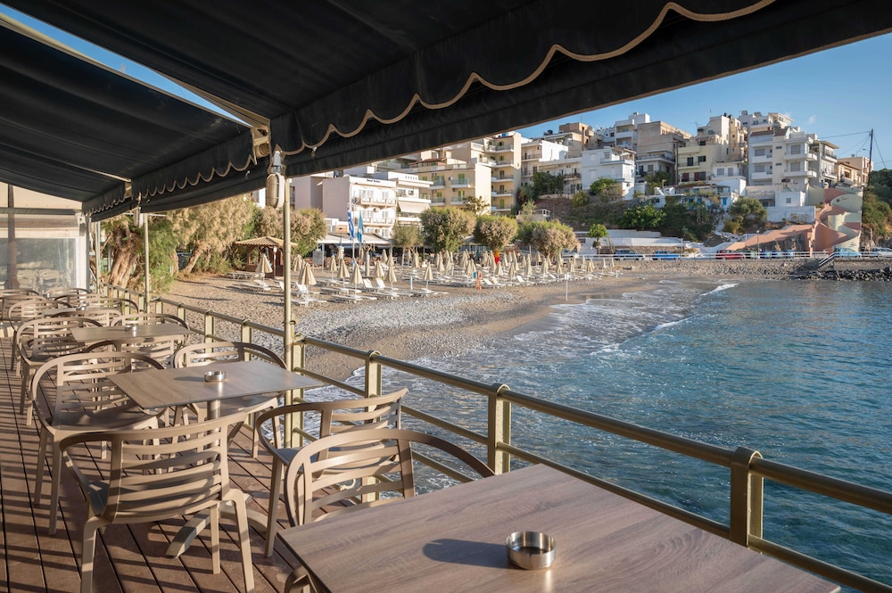 Kitro Beach Hotel 48/61