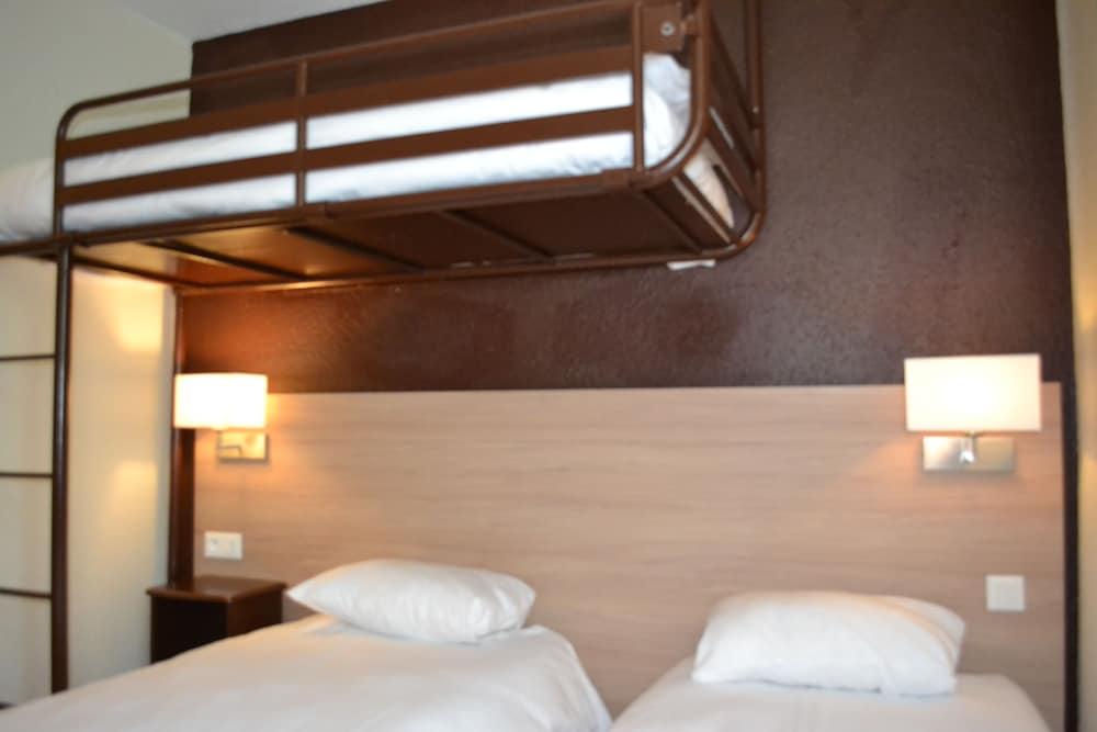 Brit Hotel Tours Nord 10/59