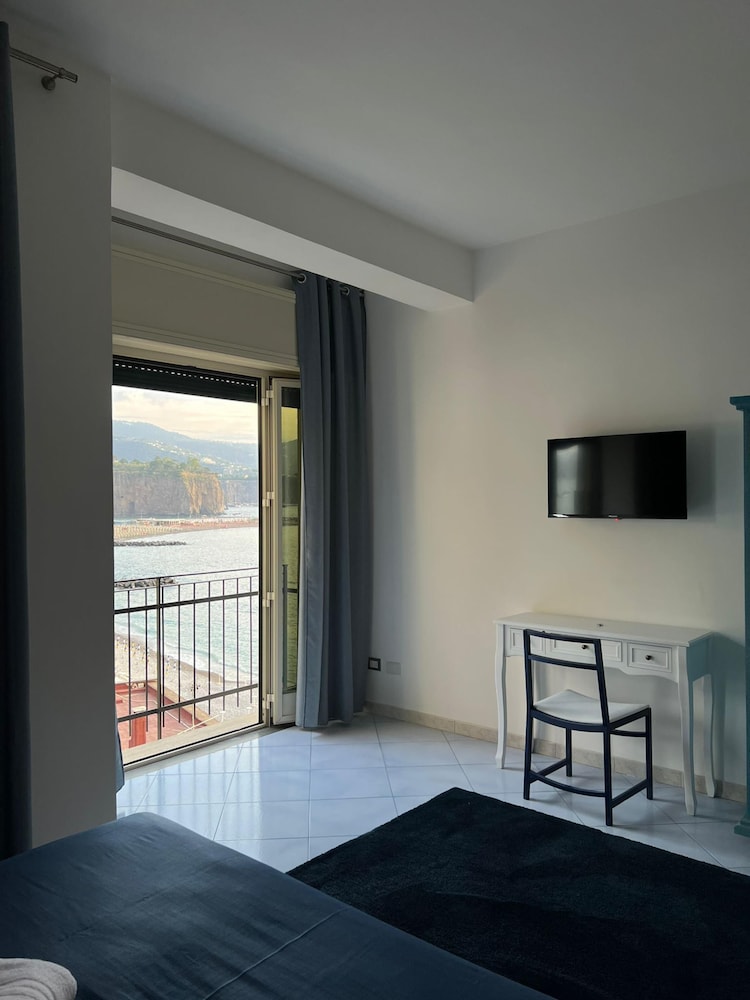 Residenza Mare di Sotto Sorrento 8/40