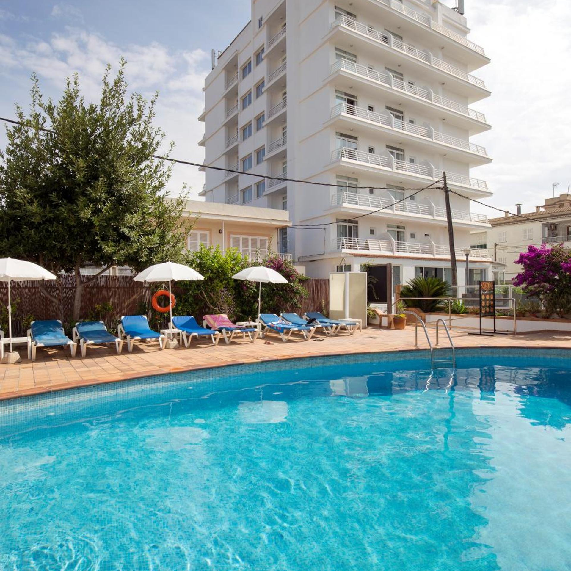 Hotel Sultan 3/50
