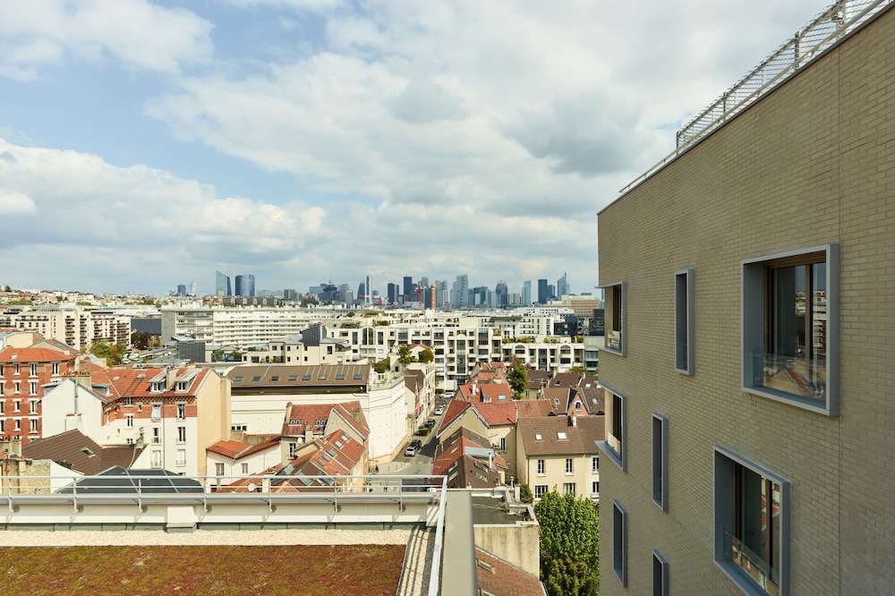 Zenao Suresnes in SURESNES