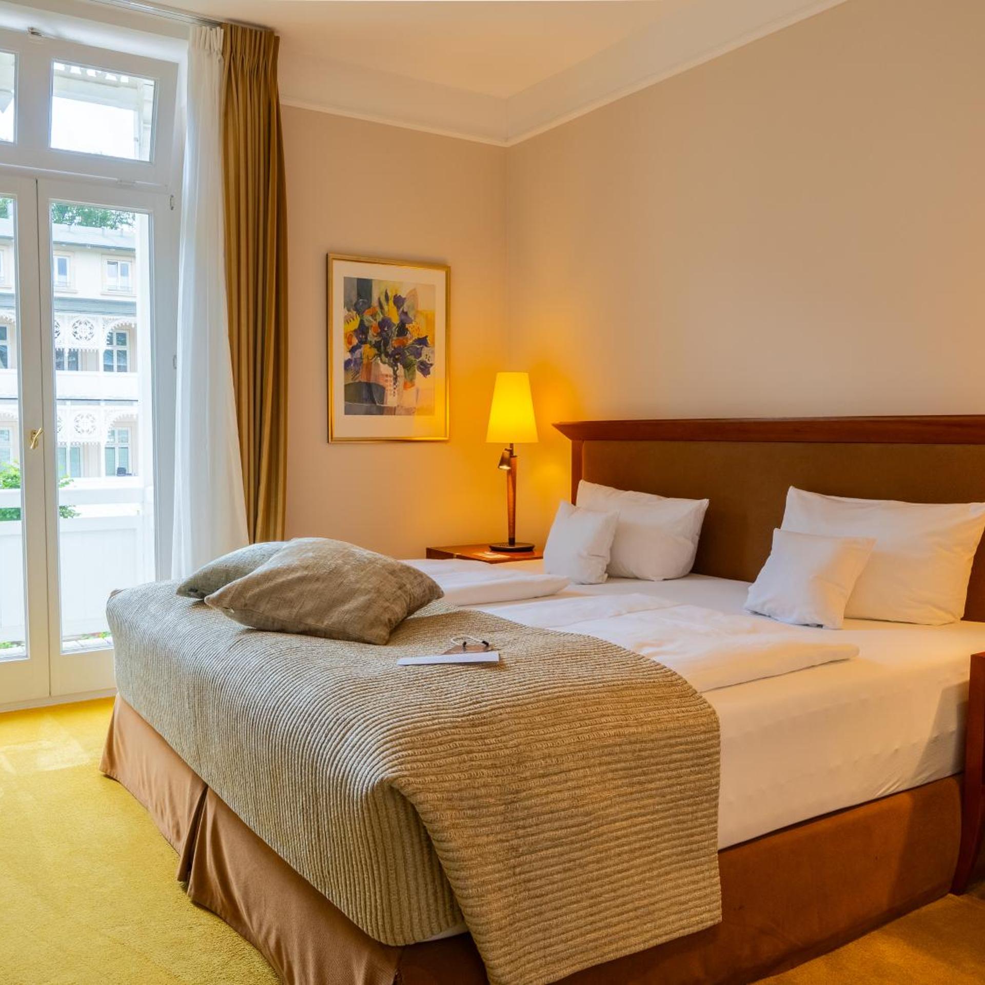 Deluxe, Suite