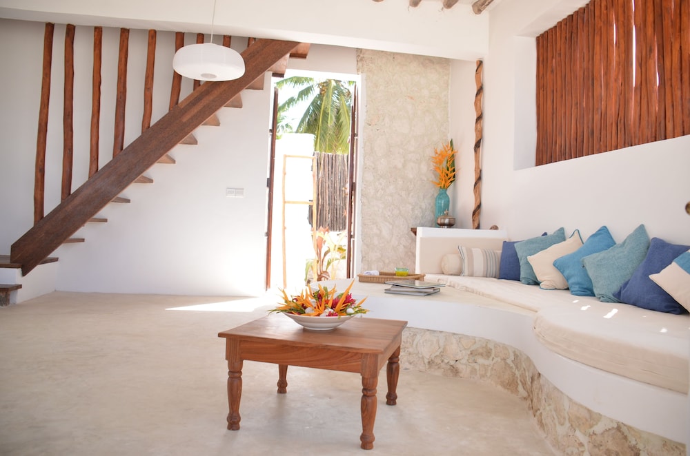 Indigo Beach Zanzibar 50/75