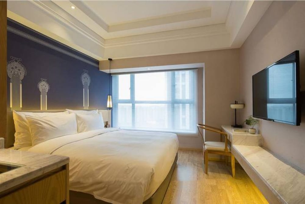 Charm City Kai Guan Hotel 7/30