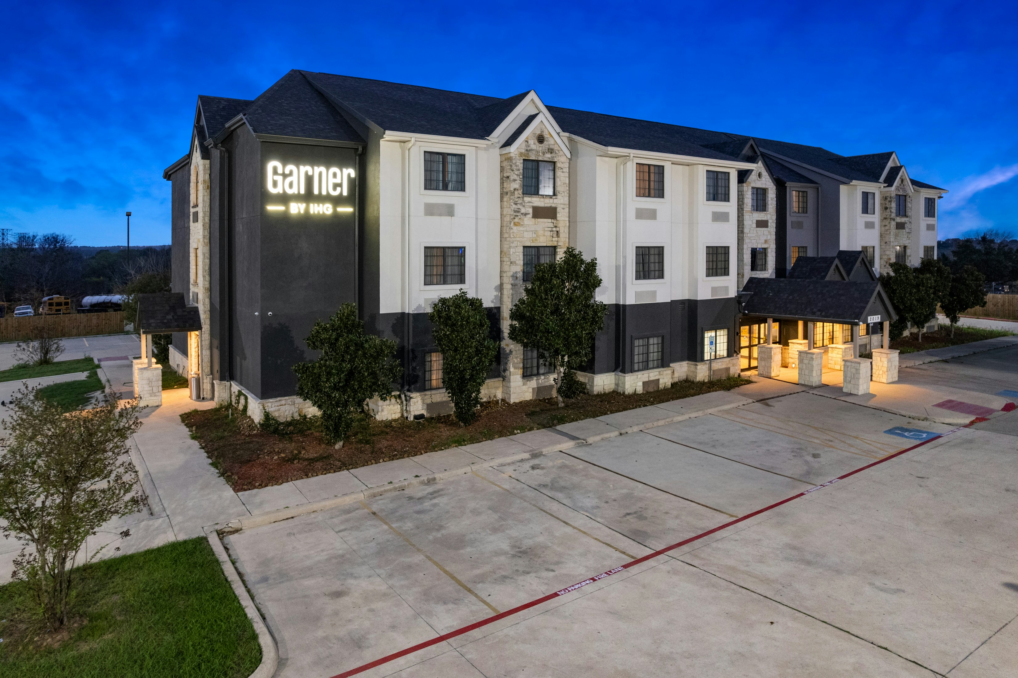 Microtel Inn Suites By Wyndham Gonzales 62/68