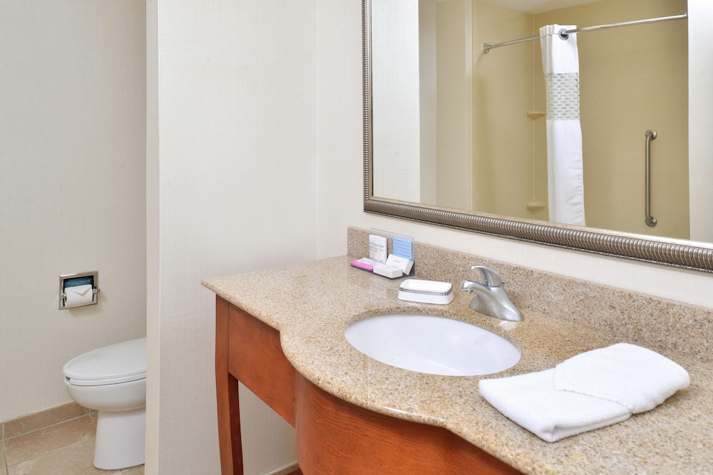 Hampton Inn Harrison 18/46