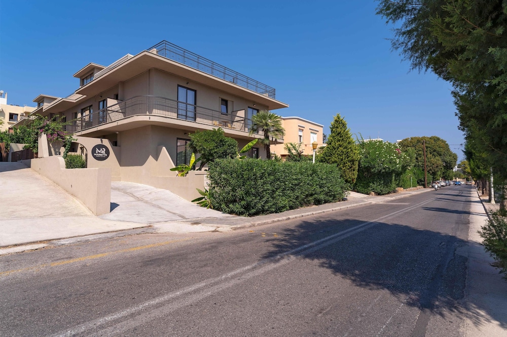 Mariette Apartments 7/55