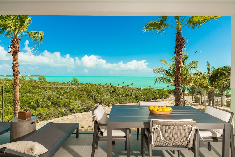 H2O Life Style Resort 34/50