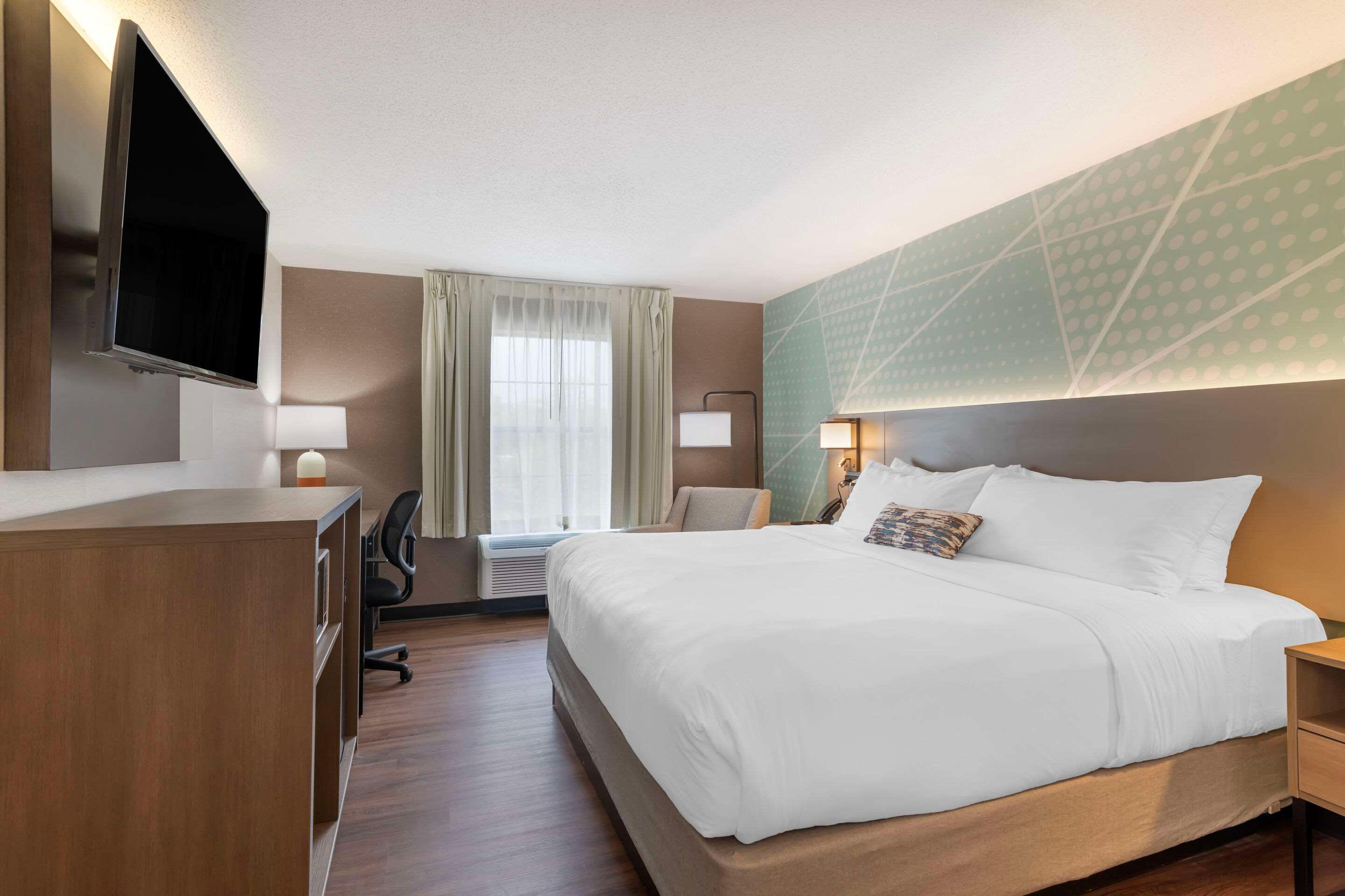 Upgrade, Business, King Bed