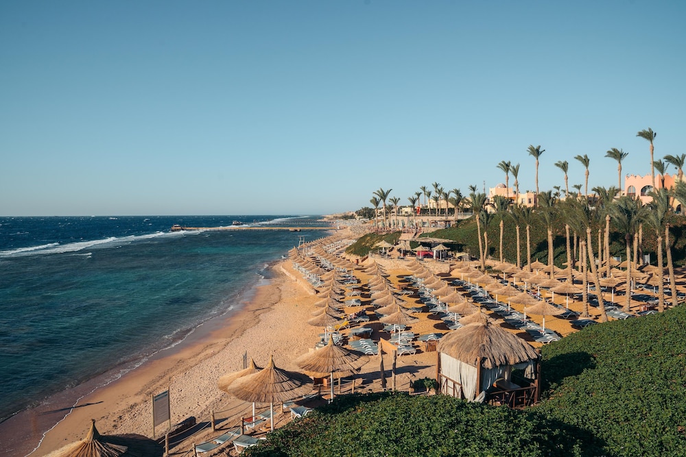 Nubian Island Hotel 60/70