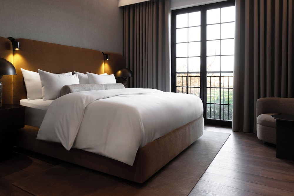 Park, Deluxe, King Bed