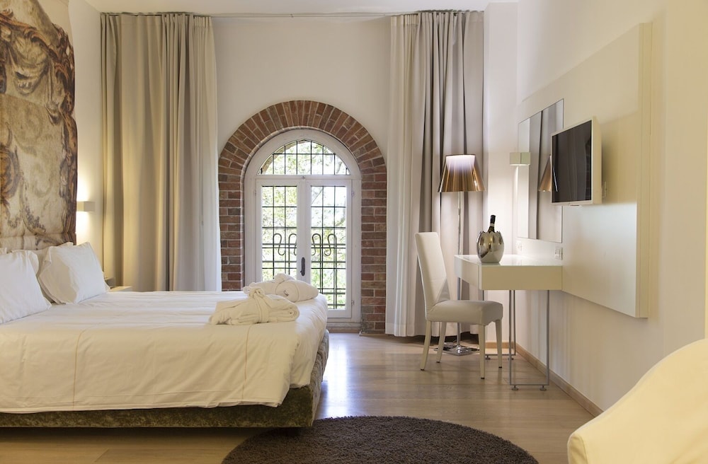 Hotel Castello Di Santa Vittoria 16/47