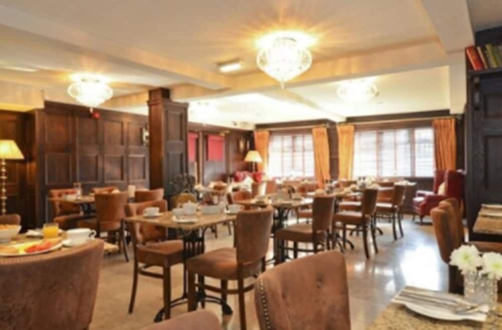 Celtic Lodge Guesthouse Restaurant Bar 20/36