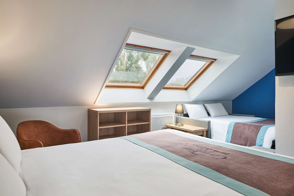 Superior, Double Bed, Sofa