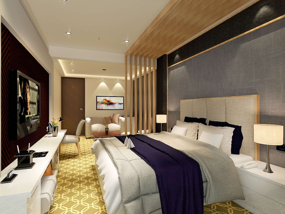 Radisson Lucknow City Center 23/64