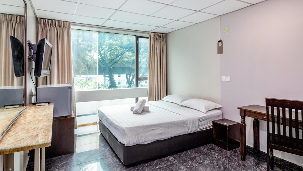 Subang Valley Hotel 43/59