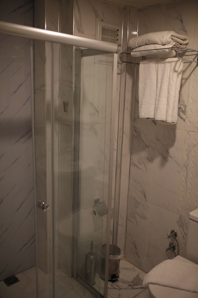 Otel Cinas 36/36