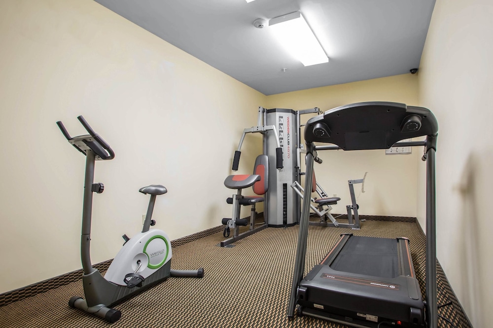 Econo Lodge Harrisburg Hershey 15/26