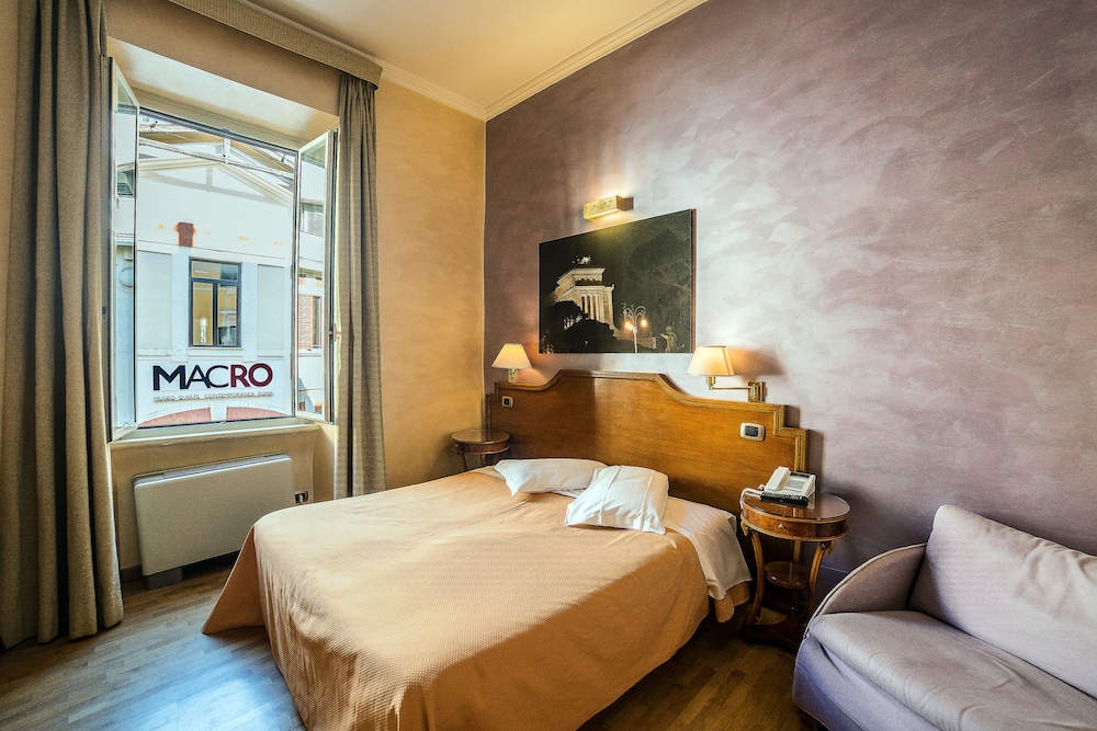 Hotel Kent Roma 43/63