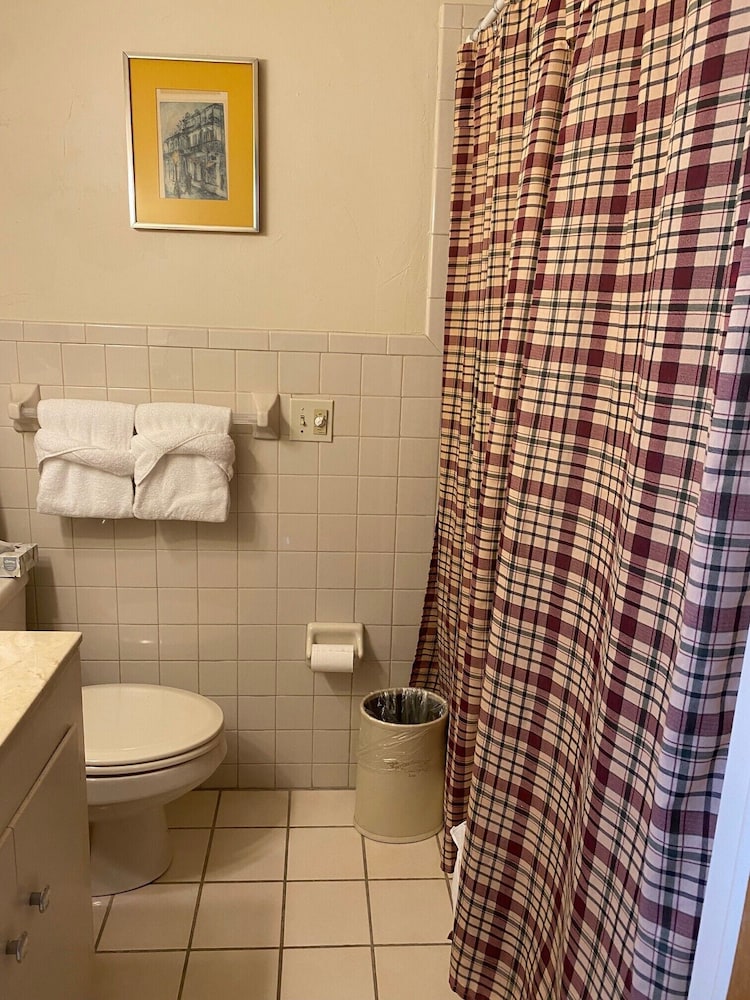 Stroudsmoor Country Inn 67/67