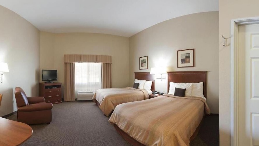 Candlewood Suites Mount Pleasant 13/67
