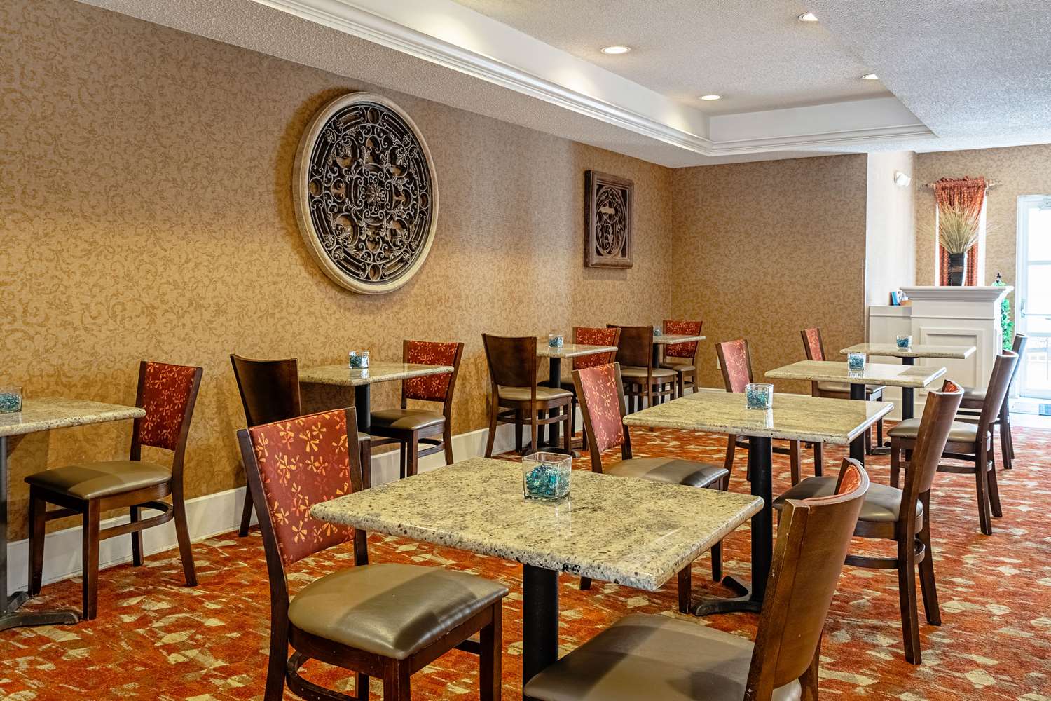 Quality Suites San Antonio Northeast 23/27