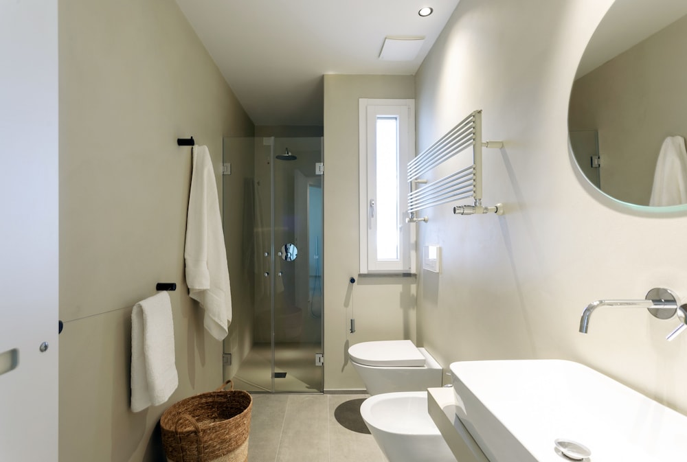 غرفة ديلوكس بسرير كوين بشرفة، Domia Boutique Hotel Mondello 7/8