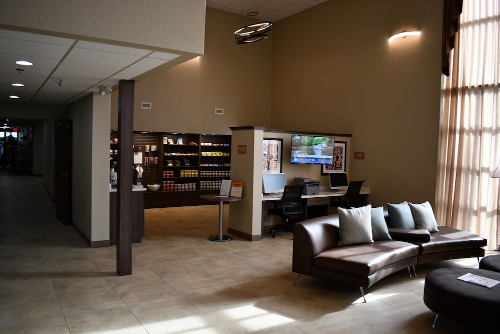 Candlewood Suites Grand Rapids Airport, an IHG Hotel 32/53