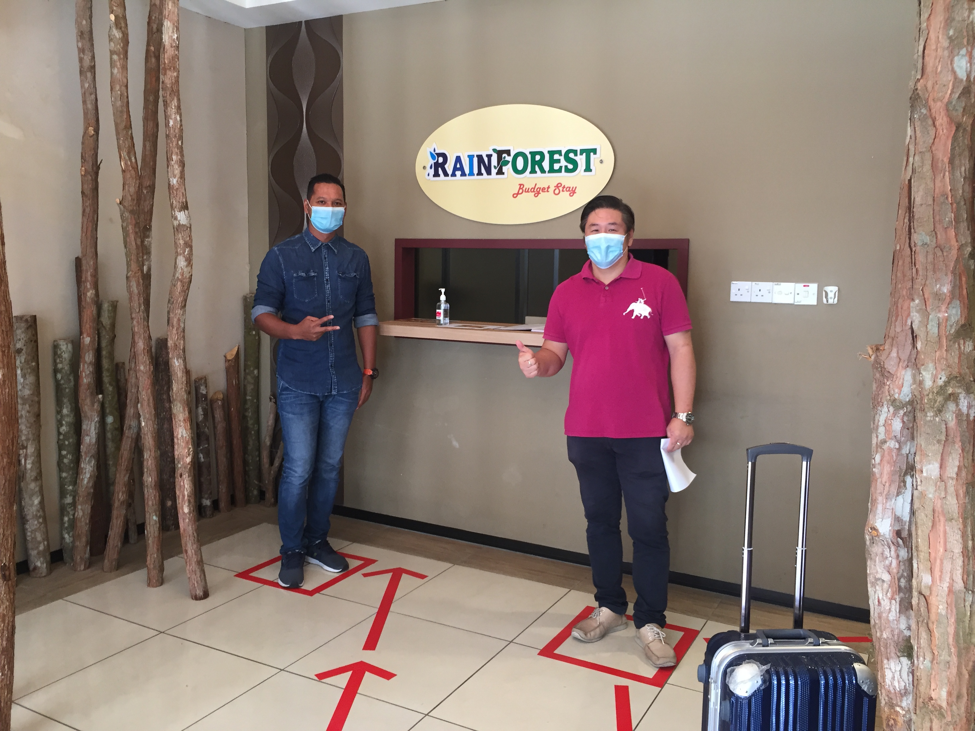 Rainforest Budget Stay 33/39