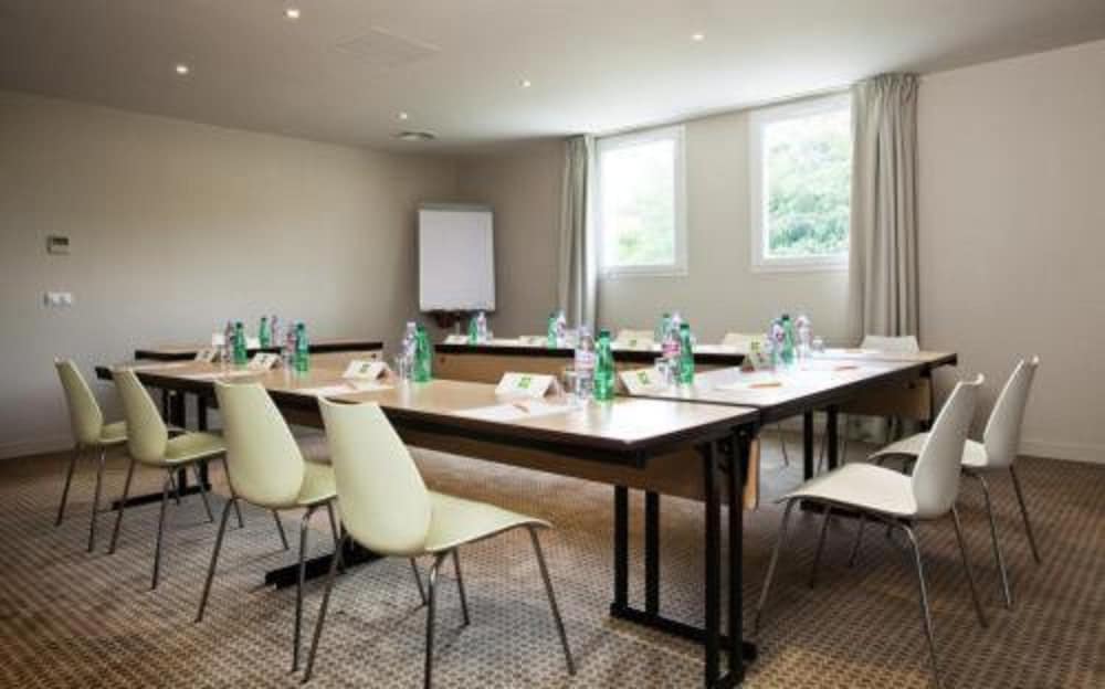 ibis Styles Compiegne 33/37