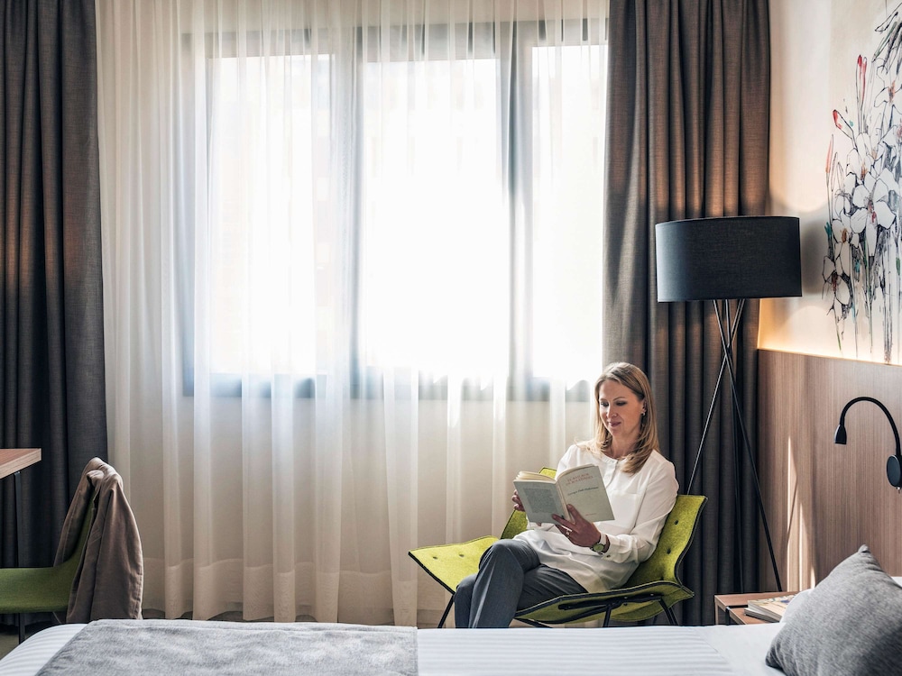 Mercure Barcelona Condor 25/75