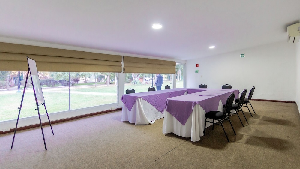 InHouse Select Hacienda Tres Rios 34/70