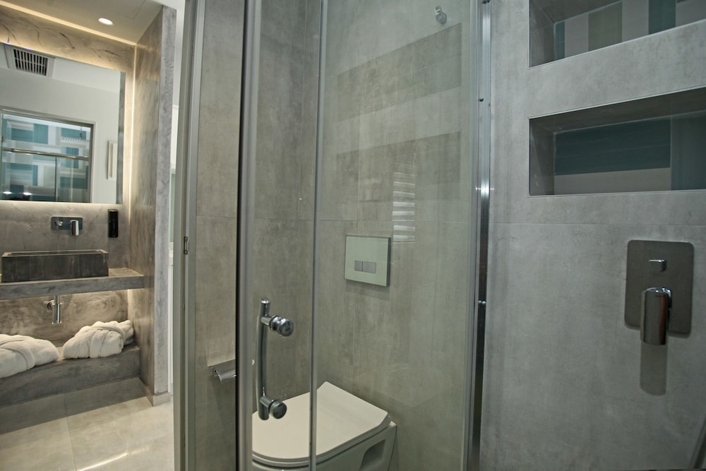 Minthi Boutique Apartments 48/50