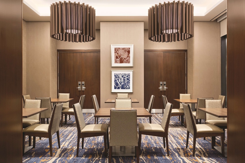 HOMEWOOD SUITES BY HILTON WASHINGTON DC CAPITOL-NAVY YARD 53/76