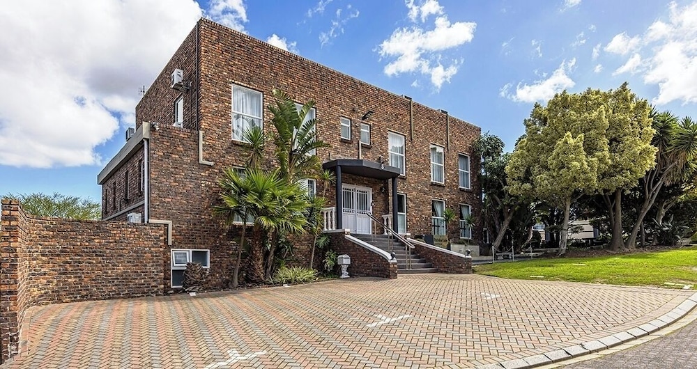 Plattekloof Premium Lodge 40/50