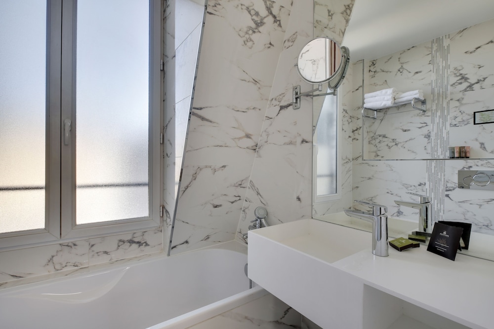 Hotel Riviera Elysees 27/95