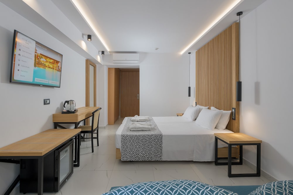 Oceanis Beach Hotel 11/50
