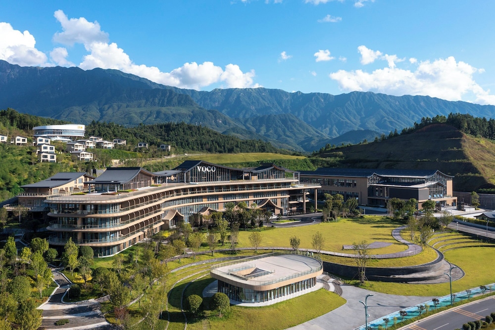 voco Wugong Mountain Jiangxi by IHG 46/50
