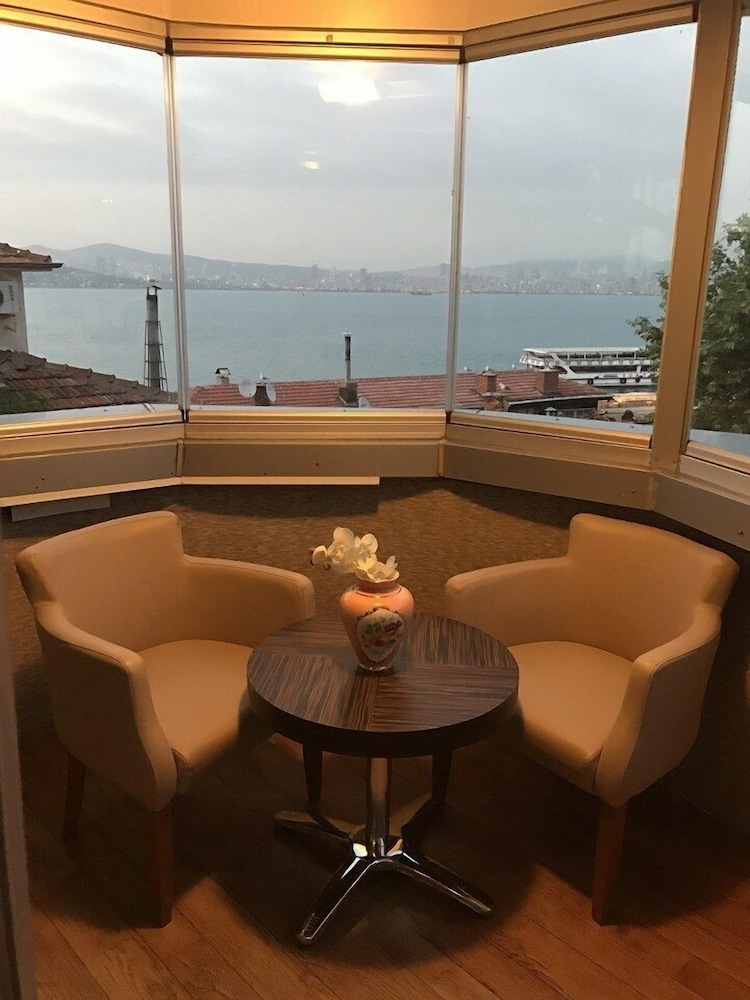 Marine House Boutique Hotel 40/51