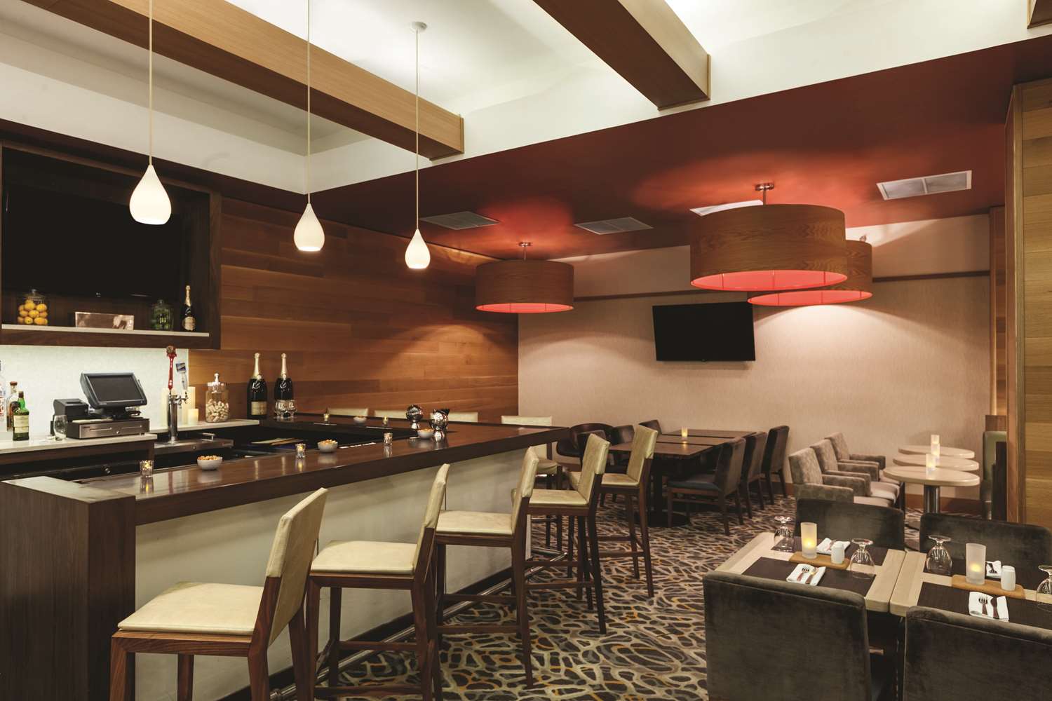 restaurant cafeteria